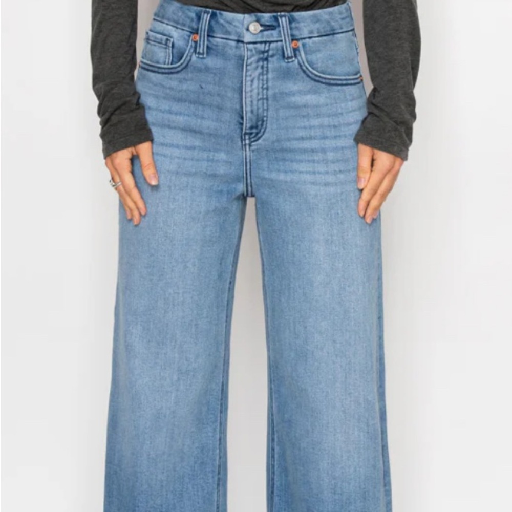 Artemis Vintage Light Blue High-rise Flare Jeans